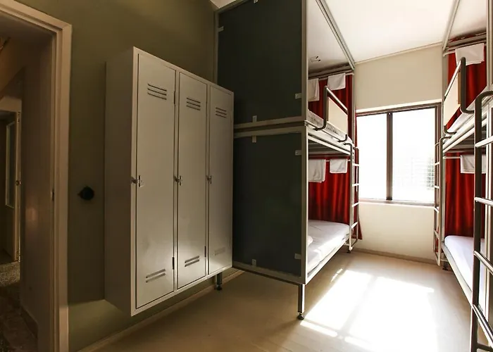 Vandrerhjem Flaneur *